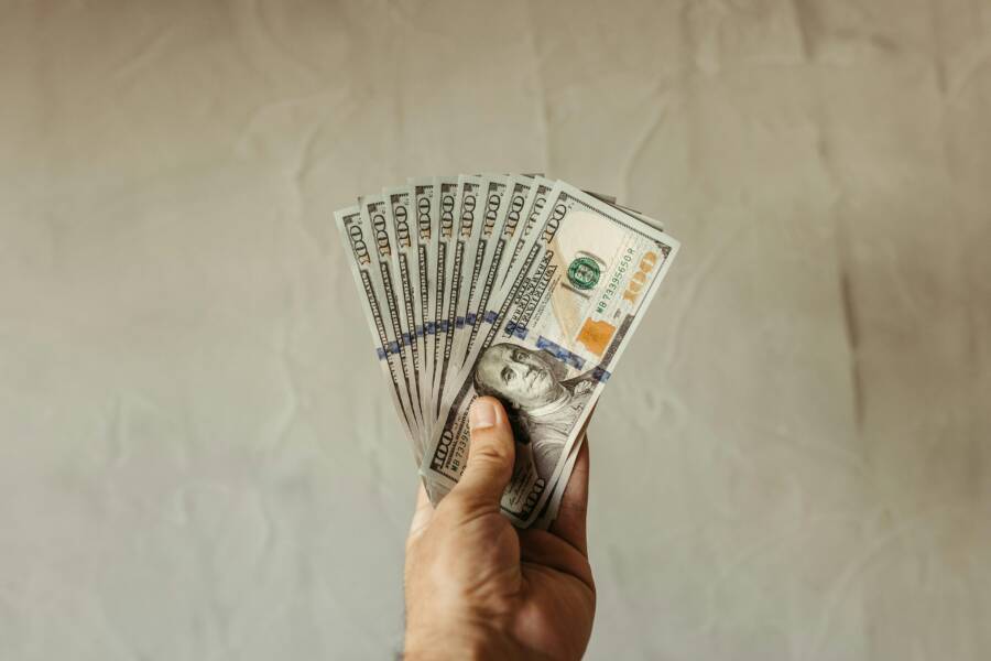 How to Manifest Money While You Sleep: 4-Step Audio Ritual