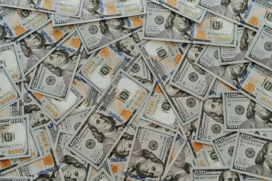 Influence Without Authority: Natural Leadership for Wealth