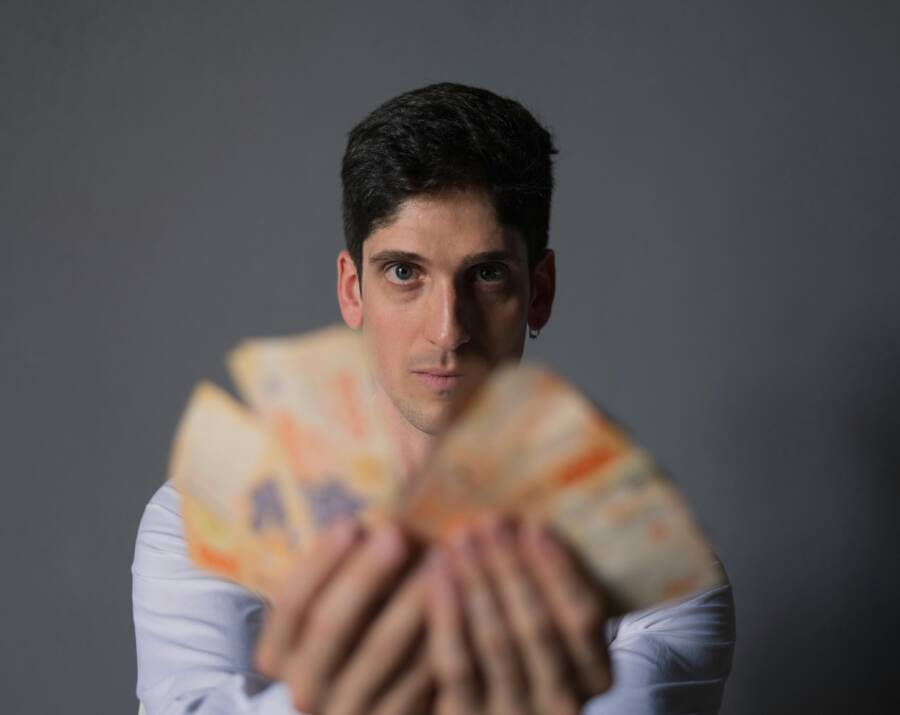 Law of Attraction for Money: 6 Steps for Beginners