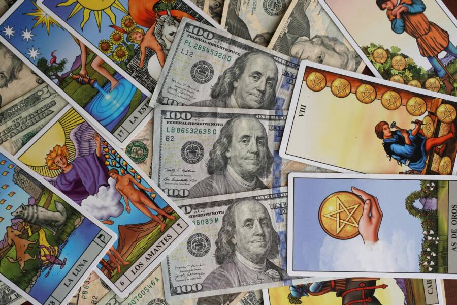 Somatic Practices Are Reshaping Wealth Mindset Habits