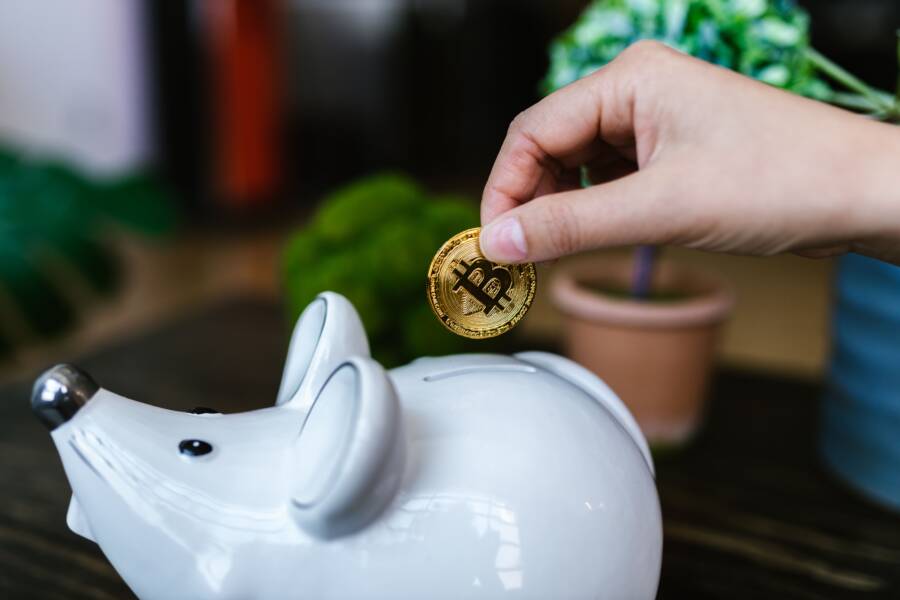 Better Money Habits: Why Awareness Beats Budgeting Tools