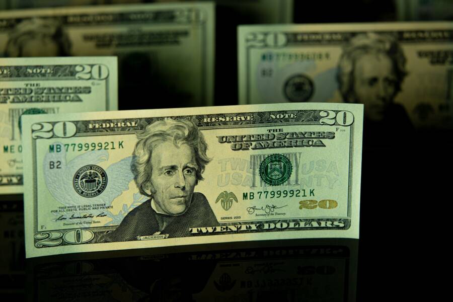 Focus on the 20 Percent: How to Stop Doing Busy Work and Start Building Wealth