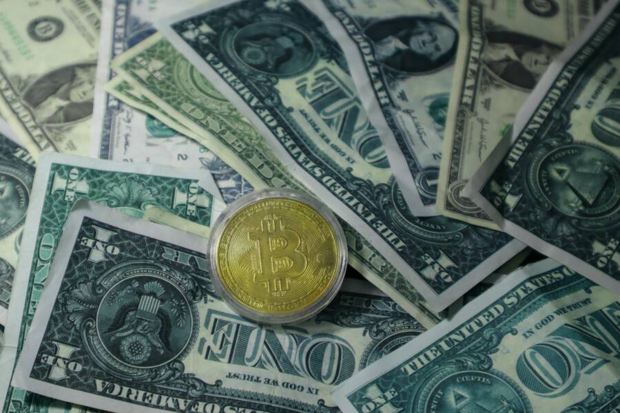 How Automatic Transfers Build Wealth Without Relying on Willpower