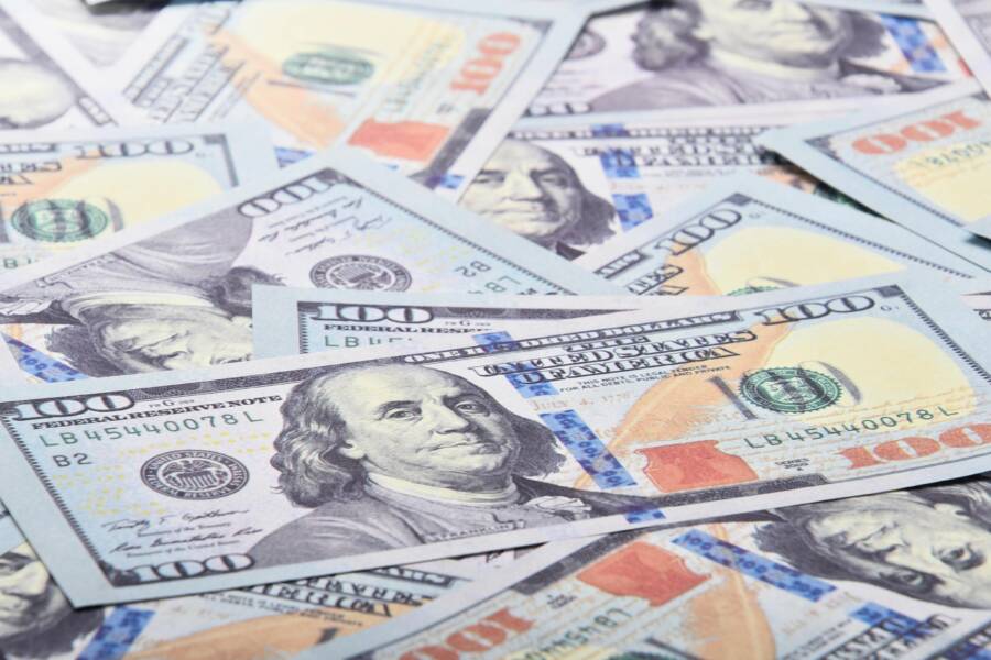 How Entrainment Syncs Your Brain and Habits for Wealth