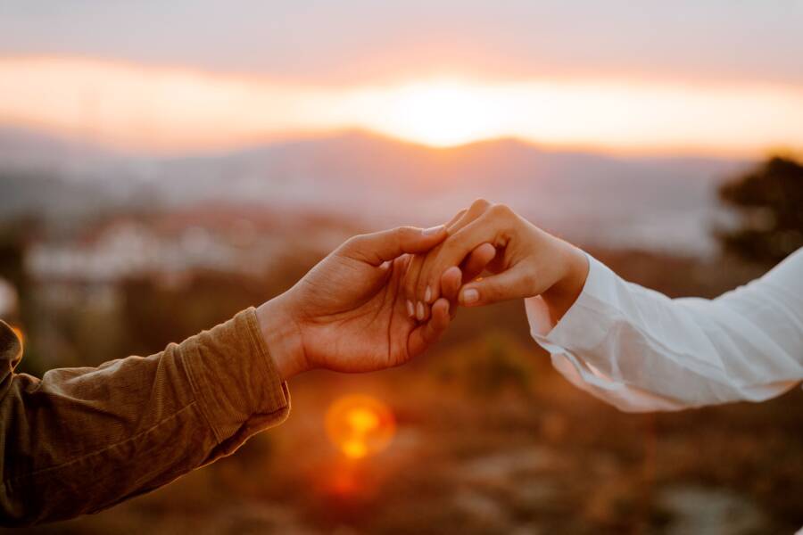 How High-Value Relationships Grow Without Constant Maintenance How High-Value Relationships Grow Without Constant Maintenance