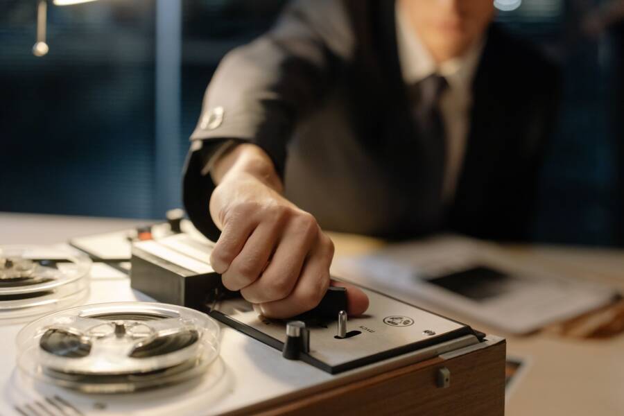 How Sound, Repetition, and Focus Build Wealth