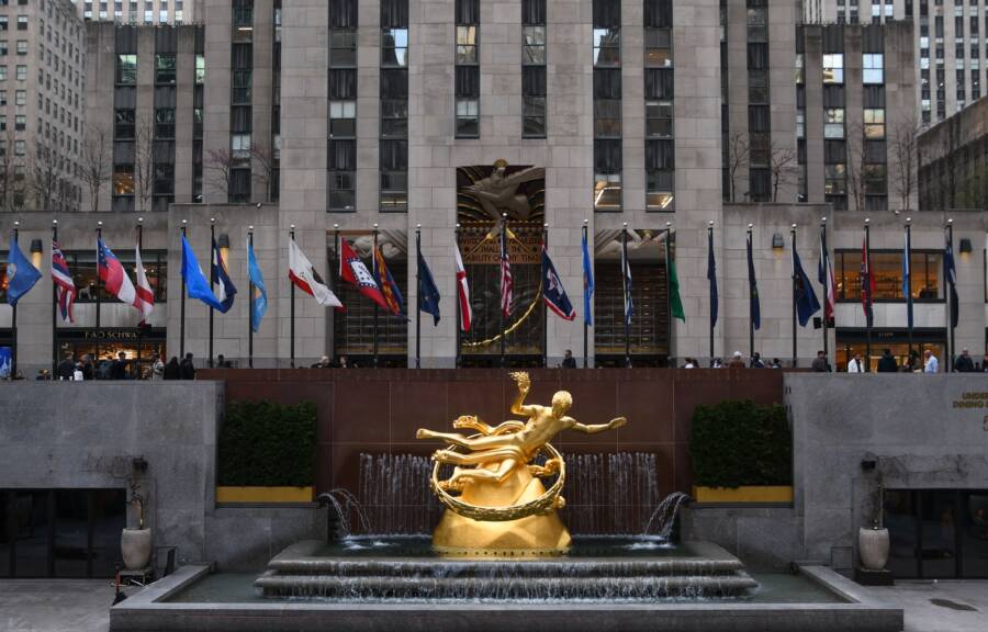 How the Rockefeller Family Maintained Wealth for Over 100 Years