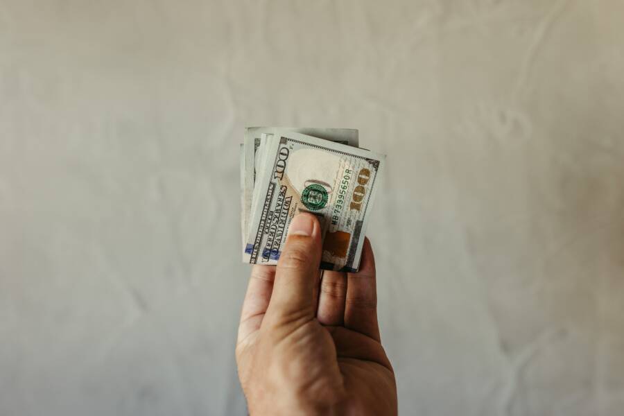 How to Align Your Daily Spending With Long-Term Financial Goals