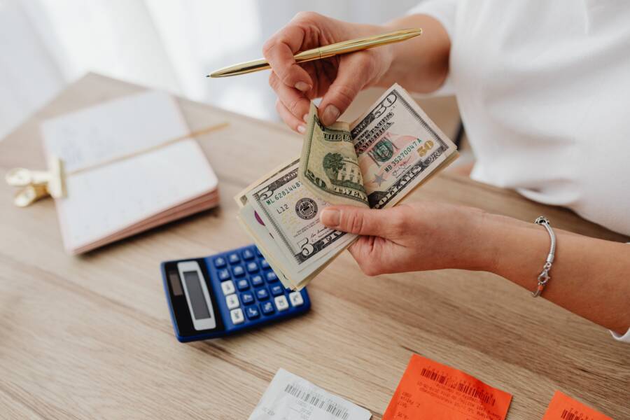 How to Align Your Daily Spending With Your Financial Goals
