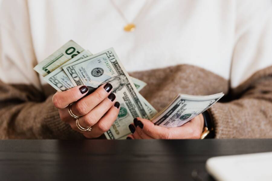How to Break the Cycle of Stress Spending How to Break the Cycle of Stress Spending
