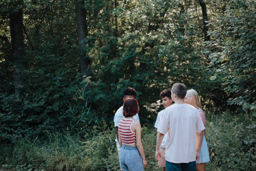 How to Build a Better Social Circle Without Being Transactional