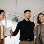 How to Build a Professional Presence That Attracts Opportunities