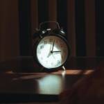 How to Build an Evening Routine for Financial Clarity