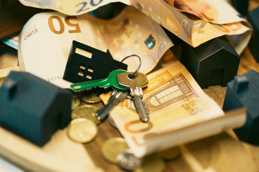 How to Build Family Financial Security Through Discipline