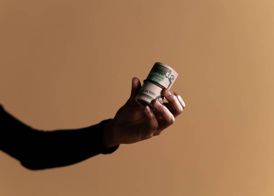 How to Build Financial Habits That Support a Lasting Legacy