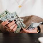 How to Build Wealth by Focusing Without a Packed Schedule