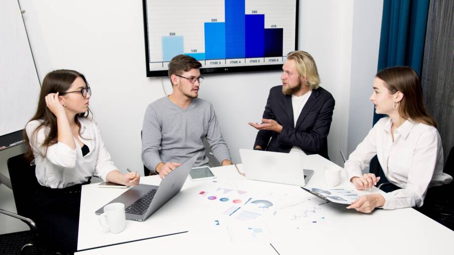 How to Control Any Meeting and Reach Your Goal