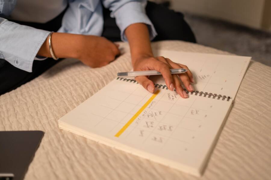 How to Create a Financial Rhythm That Actually Works