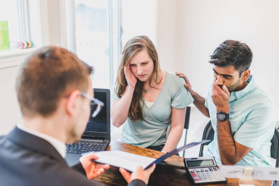 How to Guide Financial Conversations Without Pushing