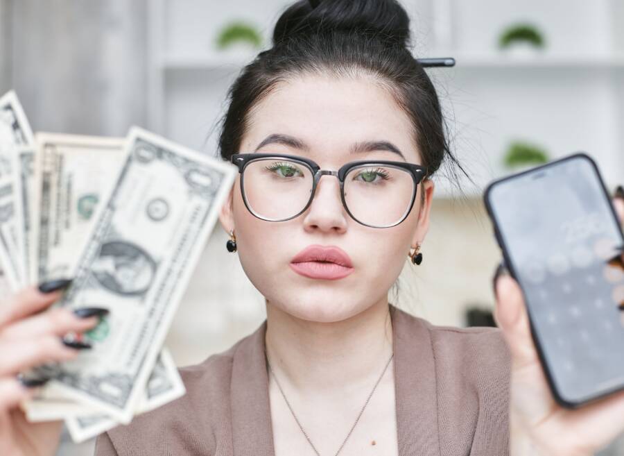 How to Improve Your Money Mindset Before Work