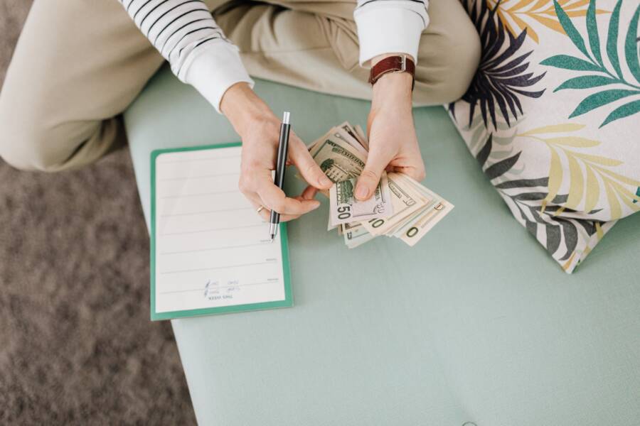 How to Manage Your Money Using a System