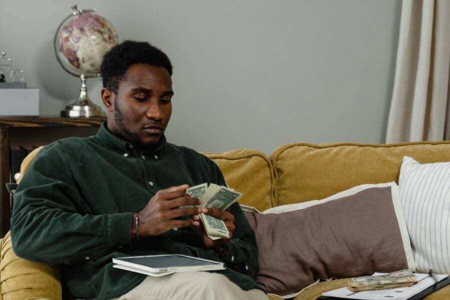 How to Pass Down Wealth Without It Being Wasted by Your Heirs