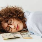 How to Program Your Mind for Wealth While You Sleep