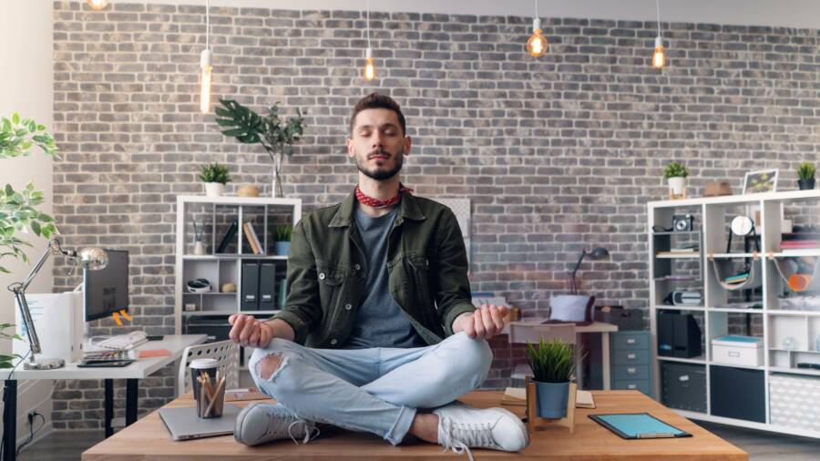 How to Project Calmness to Influence People and Build Trust