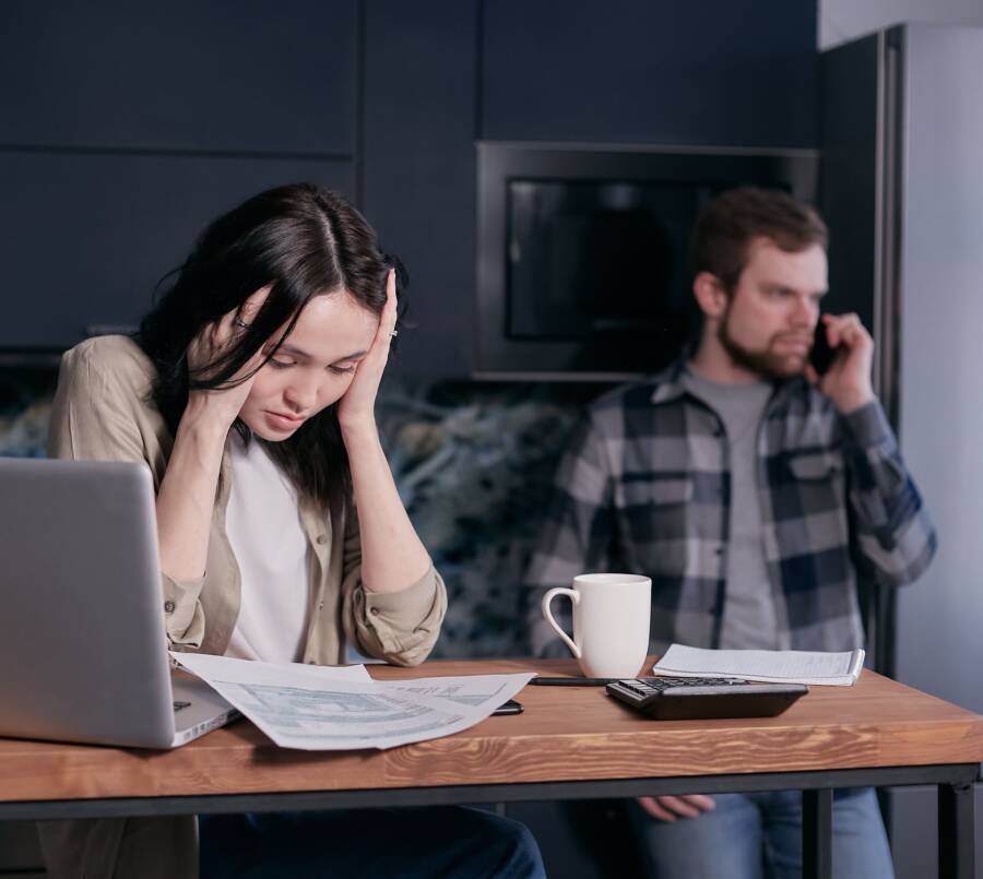 How to Reduce Financial Stress Through Intentional Habits