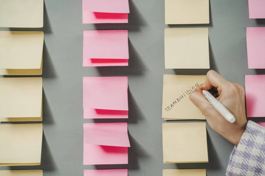 How to Remember Names and Details to Build Better Relationships