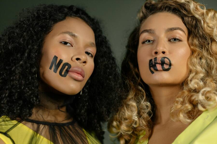 How to Say No Without Losing Friends or Opportunities