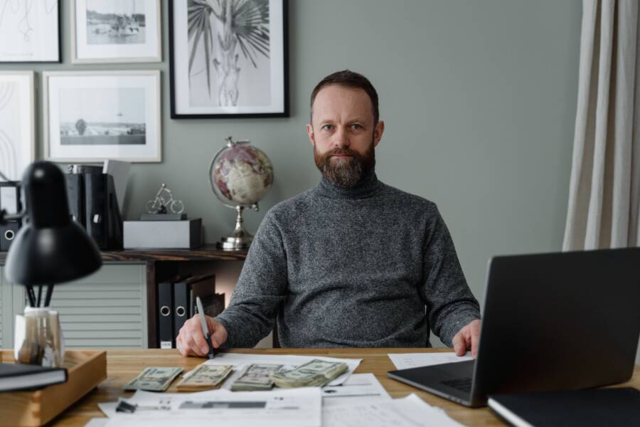 How to Set a Higher Financial Standard for Your Life