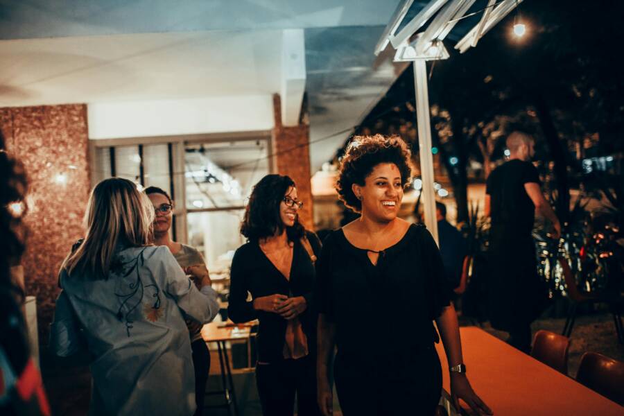 How to Surround Yourself With People Who Think Bigger Than You