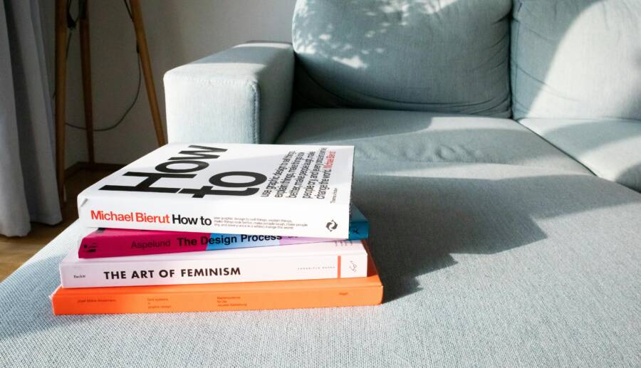 How to Tell a Story That Attracts Your Tribe (A Guide for Leaders)