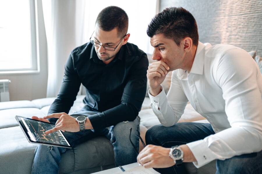 How to Use Quarterly Wealth Reviews to Build Long-Term Assets How to Use Quarterly Wealth Reviews to Build Long-Term Assets