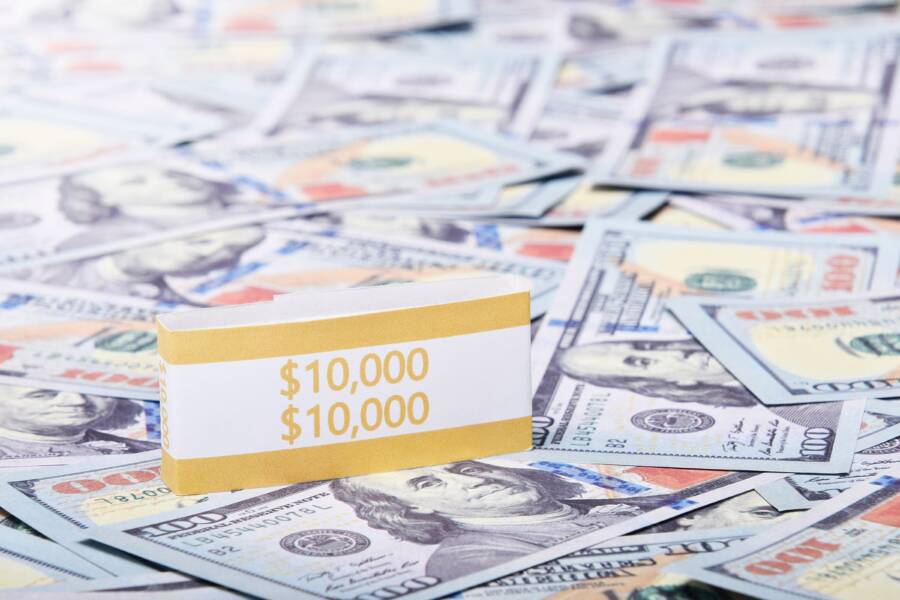 How to Use Role Models to Build Your Wealth Identity How to Use Role Models to Build Your Wealth Identity