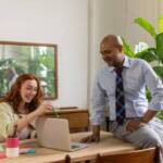 How to Use the Mirror Effect to Build Rapport in Meetings