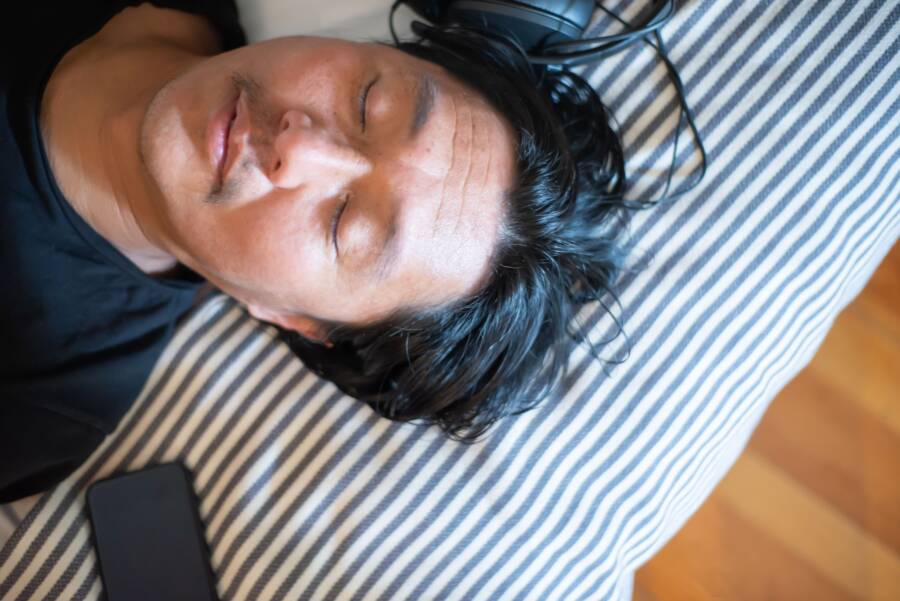Reprogram Your Subconscious Mind for Wealth Through Daily Listening