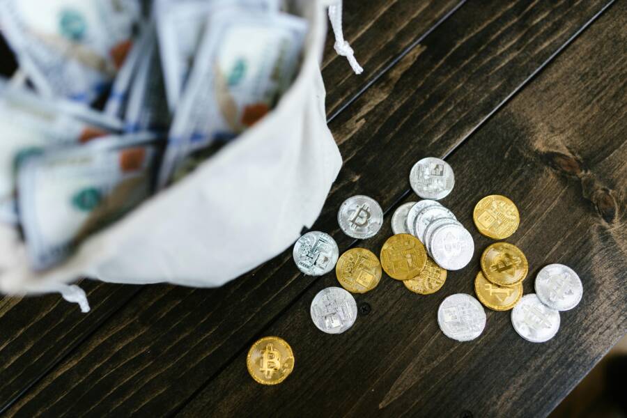 Wealth Diversification: Lessons from the Rockefeller Strategy
