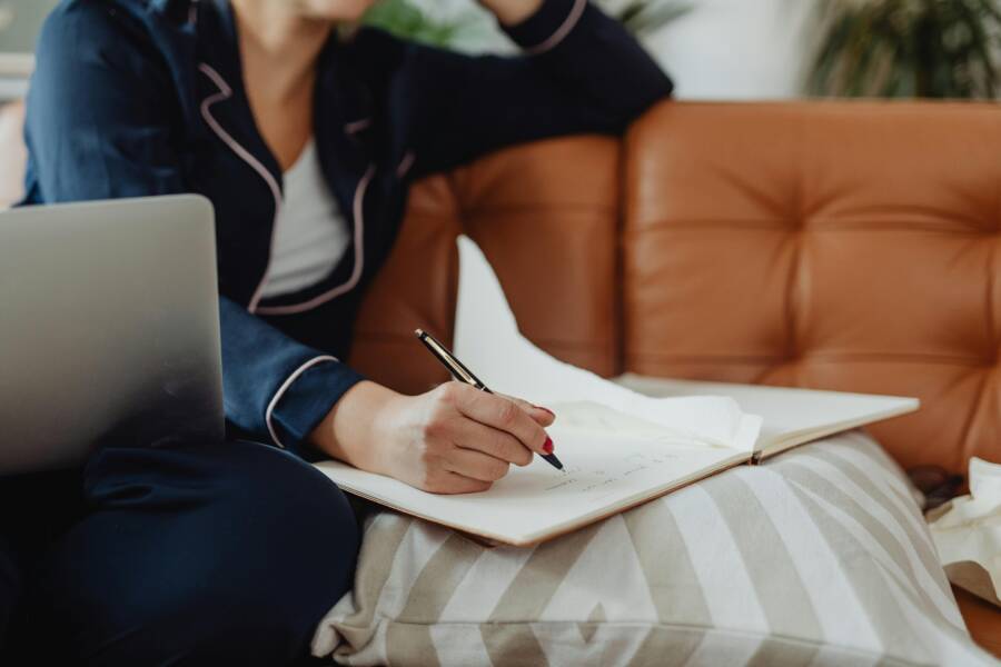 What to Write in Your Money Journal Every Morning