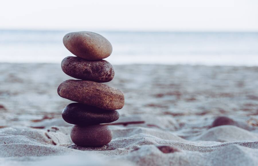 Why Calm Energy Builds Wealth Better Than Hustle Energy