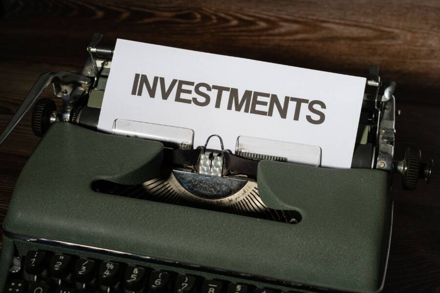 Why Investment Systems Outperform Emotional Decision-Making