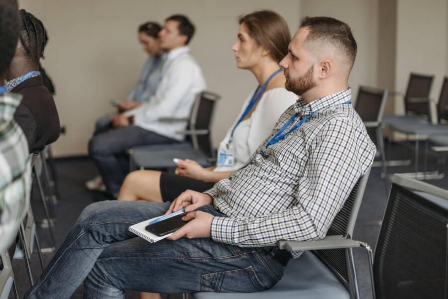 Why Listening Outperforms Lectures for Learning