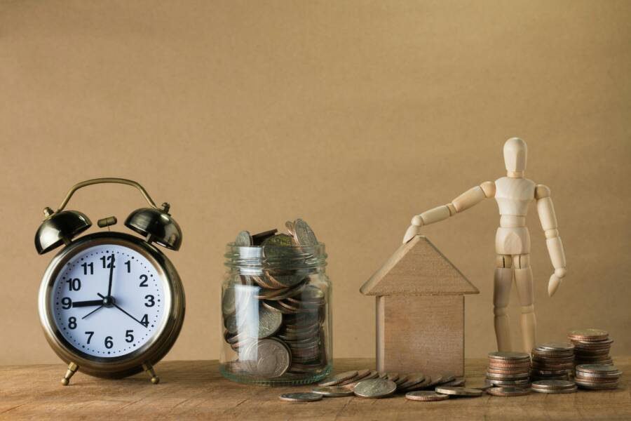 Why Waiting Improves Your Financial Decisions