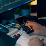 Why Wealthy Investors Use Systems Instead of Emotions