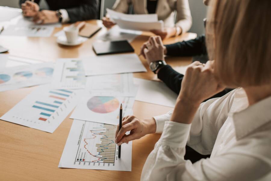 Build a Grounding Practice for Better Financial Decisions