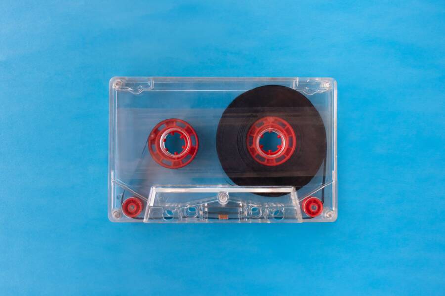 How Audio Repetition Shapes Your Financial Mindset