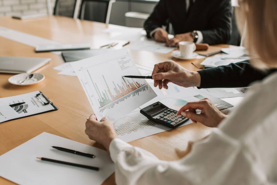 How Being Present Increases Your Financial Returns