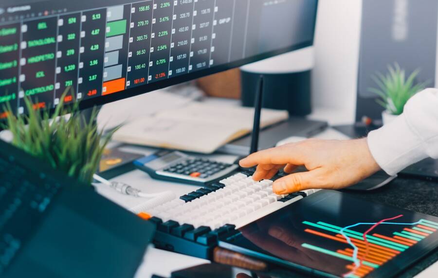 How Better Daily Information Inputs Improve Financial Decisions