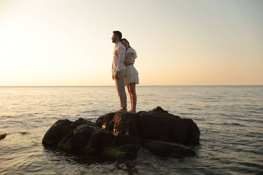 How Emotional Calm Improves Your Financial Decisions and Relationships How Emotional Calm Improves Your Financial Decisions and Relationships